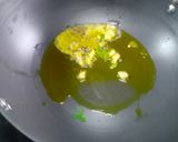 A picture of step 3 of #MATHI GAJAR BHAJI.