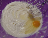 Foto del paso 4 de la receta: Panque de queso crema