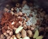 A picture of step 1 of Kacchi Chutney.
