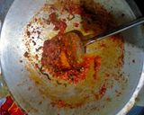 Foto langkah ke 2 dari resep Cireng isi ayam mercon.