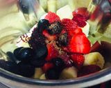 A picture of step 1 of Smoothie bowl.