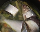 Foto langkah ke 3 dari resep Bandeng Kuah Rempah.