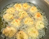 Gambar langkah 3 resipi 👩🍳Cucur Enoki Sosej.