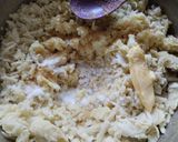Foto del paso 3 de la receta: Pasteles de arracacha /apio🍠🫓🥙rellenos de salteado de berenjena, cebolla y pera🍆🧅🍐