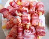 Hình bước làm 2 của món Thịt ba chỉ cuộn khoai tây