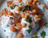 A picture of step 6 of THAYIR VADA/ CURD VADA/ DAHI VADA.