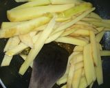 A picture of step 4 of Indian Garlic Potatoes.