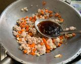 รูปขั้นตอนการทำที่ 3 ของ ราดหน้าหมูสับเส้นหมี่กรอบ