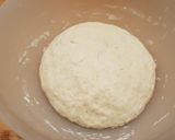 Foto del passaggio 4 della ricetta Panzerotti baresi fritti con alici