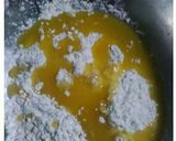 A picture of step 2 of Oats Rose Cookies.