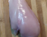 Foto del paso 1 de la receta: Pollo con pimientos