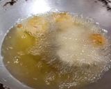 A picture of step 3 of Chana daal vada.