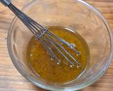 Foto del paso 3 de la receta: Ensalada de tiras de zanahoria