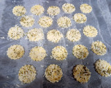 Foto del paso 4 de la receta: Aperitivos de hojaldre y parmesano