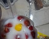 Foto langkah ke 2 dari resep Puding stroberi.
