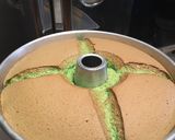 Foto langkah ke 7 dari resep Pandan chiffon cake - Enak, lembut dan tidak seret.