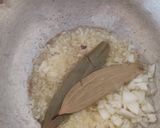 A picture of step 2 of Soyabean Palak Pulao.