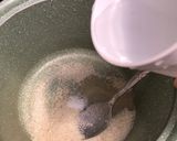 Foto langkah ke 1 dari resep Dadar Gulung Unti Kelapa Putih 🥥.