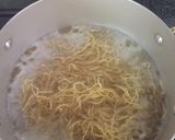 Hình bước làm 6 của món Mì xào trứng