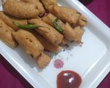 कच्चे केले के पकोड़े (kacche kele ki pakode recipe in Hindi) रेसिपी चरण 4 फोटो