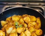 A picture of step 3 of Masala Alu Chaat.