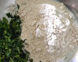A picture of step 2 of Methi ajwain thepla.