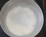 A picture of step 1 of Tomato rice.
