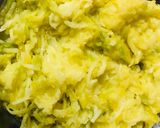 A picture of step 1 of Kacche aam ki Chutney.