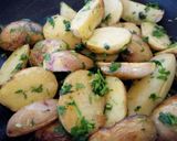 A picture of step 7 of Jacket potatoes.