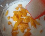 A picture of step 3 of Aam ka Ras/ Amrus with poriyan.