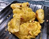 A picture of step 19 of Mawa Gujiya.