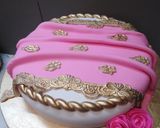 A picture of step 8 of Bridal shower cake.