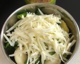 A picture of step 4 of Creamy Avocado Dip.