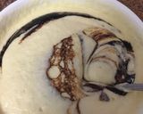 Foto langkah ke 5 dari resep Cake Zebra putih telur.