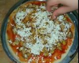 A picture of step 7 of Chicken corn pizza.