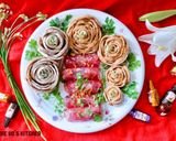 Hình bước làm 6 của món Bánh cuốn hoa hồng