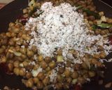 A picture of step 6 of Kala Chana Sundal.