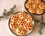 Olajos linzer málnakocsonyával recept fázis 3 fotója