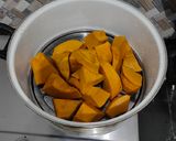 Foto langkah ke 1 dari resep Kue Lumpur Labu Parang.