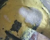 A picture of step 3 of Khoya kesar peda.