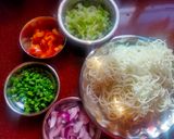 A picture of step 1 of Hakka Noodles.