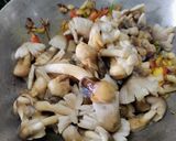 A picture of step 3 of Paddy Straw Mushroom Curry With Mustard Paste.