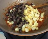 Foto langkah ke 4 dari resep Sambal Goreng Kentang Super Mantap.