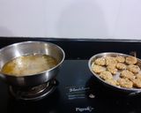 A picture of step 2 of Sabudana Vada.