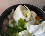 Foto langkah ke 3 dari resep Sup Bening Bakso.