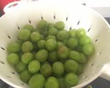 A picture of step 2 of Gooseberry Jam.