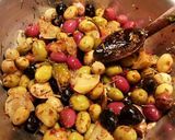 Foto del paso 9 de la receta Aceitunas morunas, con aliño urrutia picantes
