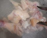 Foto langkah ke 2 dari resep Ayam Lodho Telur Asin / Takir Bujur Sangkar.