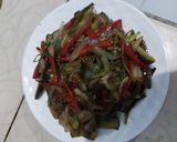 Foto langkah ke 5 dari resep Gaji Bokkeum / 가지볶음 / Terong Tumis.