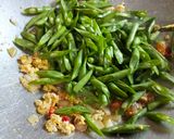 Foto langkah ke 3 dari resep Oseng buncis & telur.